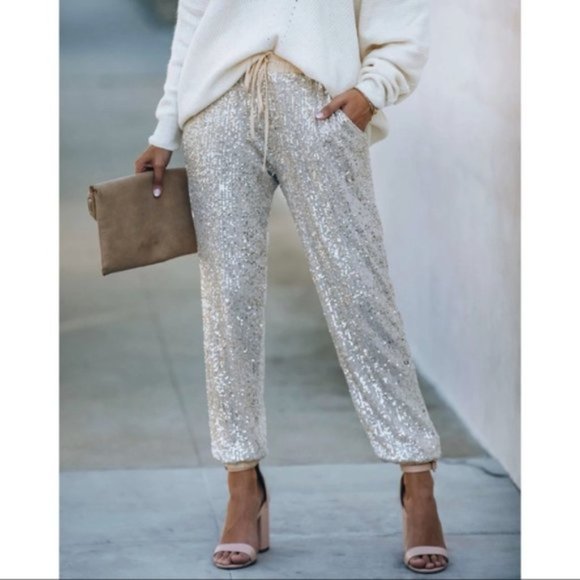 NEW - JUST DANCE POCKETED SEQUIN JOGGERS - Picture 5 of 5